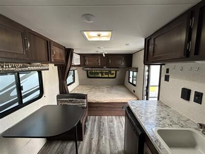 2018 Jayco Jay Flight SLX 174BH   - Photo 5 - Oregon City, OR 97045