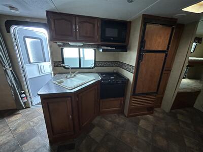 2013 Keystone Passport 2650BH   - Photo 9 - Oregon City, OR 97045