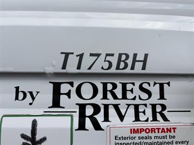 2015 Forest River Wildwood 175BH   - Photo 3 - Oregon City, OR 97045