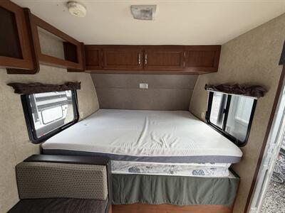 2015 Forest River Wildwood 175BH   - Photo 9 - Oregon City, OR 97045