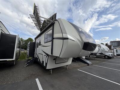 2018 Keystone Atlas 2952RLF   - Photo 3 - Oregon City, OR 97045