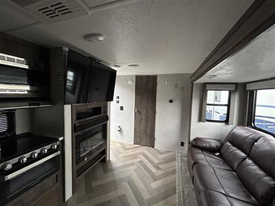 2020 Forest River Salem Cruise Lite 22RBS   - Photo 5 - Oregon City, OR 97045