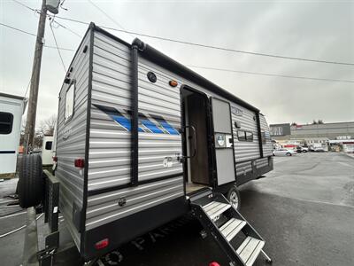 2020 Forest River Salem Cruise Lite 22RBS   - Photo 2 - Oregon City, OR 97045