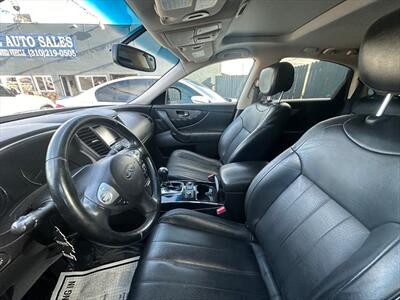 2017 INFINITI QX70 - Photo 9 - Hawthorne, CA 90250