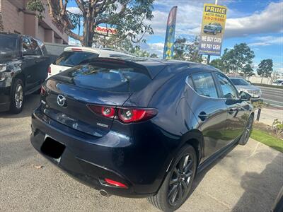 2020 Mazda Mazda3 Hatchback   - Photo 7 - Hawthorne, CA 90250