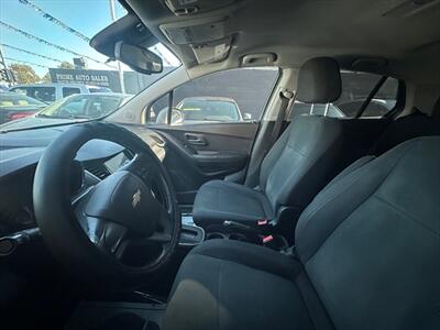 2019 Chevrolet Trax LS - Photo 10 - Hawthorne, CA 90250