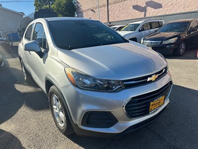 2019 Chevrolet Trax LS - Photo 2 - Hawthorne, CA 90250
