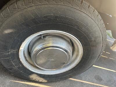 1996 Ford E-Series Van E-250   - Photo 4 - Hawthorne, CA 90250