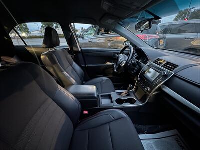 2016 Toyota Camry SE   - Photo 8 - Hawthorne, CA 90250