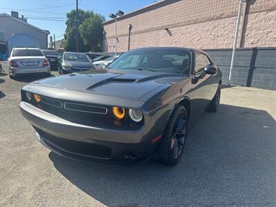 2018 Dodge Challenger SXT - Photo 4 - Hawthorne, CA 90250
