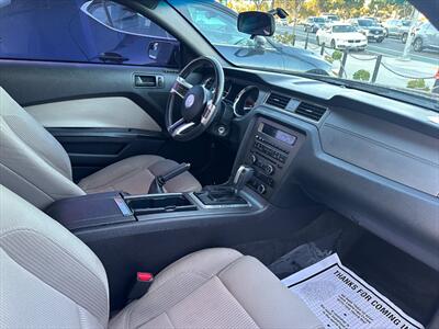 2014 Ford Mustang V6   - Photo 7 - Hawthorne, CA 90250