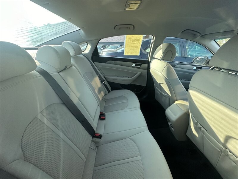 2015 Hyundai SONATA Eco - Photo 8 - Hawthorne, CA 90250