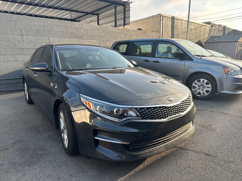2016 Kia Optima EX - Photo 1 - Hawthorne, CA 90250