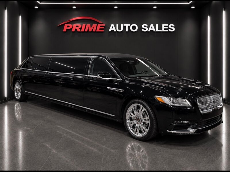 2017 Lincoln Continental Premiere