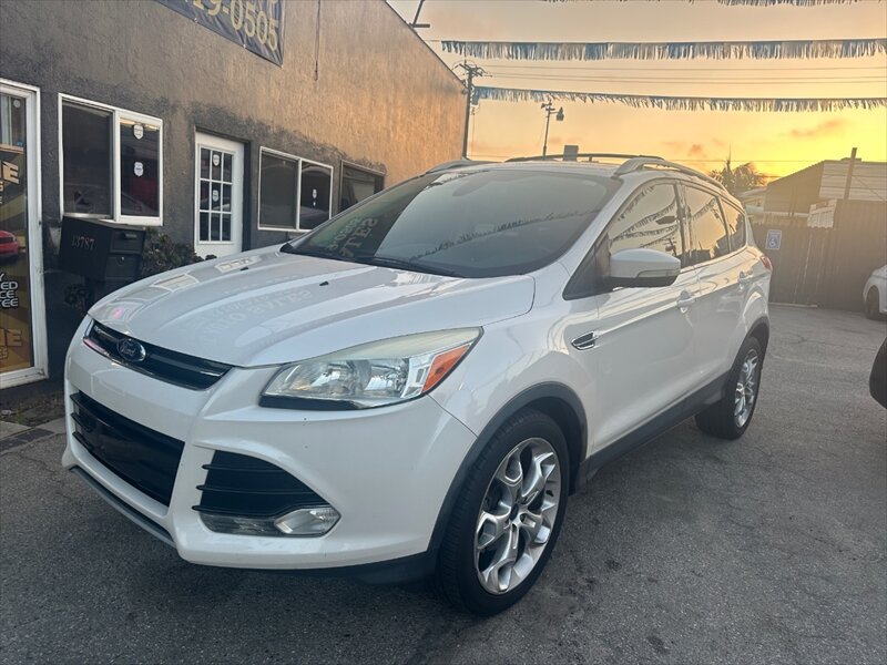 2014 Ford Escape Titanium - Photo 3 - Hawthorne, CA 90250