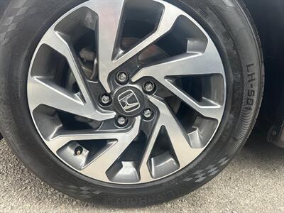 2018 Honda Civic EX   - Photo 4 - Hawthorne, CA 90250