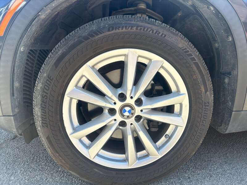 2014 BMW X5 xDrive35i - Photo 5 - Hawthorne, CA 90250