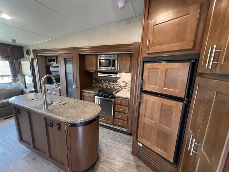 2016 FOREST RIVER WILDCAT 295 5TH - Photo 7 - St. George, UT 84790