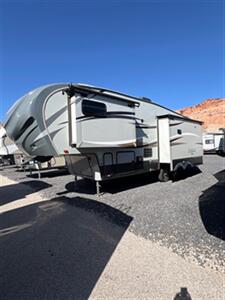 2015 Forest River wildcat maxx 295rxf   - Photo 3 - St. George, UT 84790