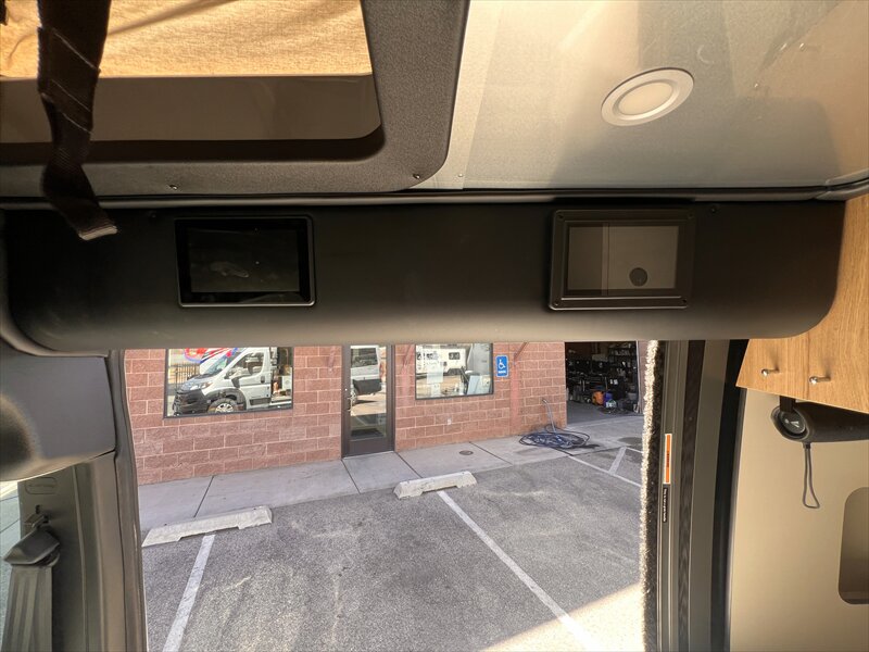 2024 Airstream Rangeline 20 poptop - Photo 12 - St. George, UT 84790