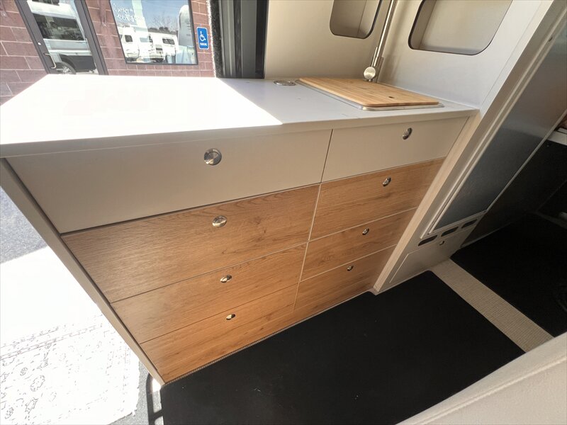 2024 Airstream Rangeline 20 poptop - Photo 19 - St. George, UT 84790