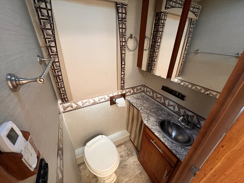 2017 Jayco Alante 31V - Photo 19 - St. George, UT 84790