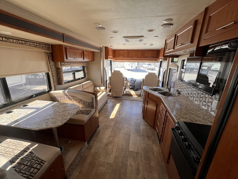 2017 Jayco Alante 31V - Photo 20 - St. George, UT 84790