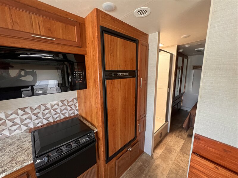 2017 Jayco Alante 31V - Photo 12 - St. George, UT 84790