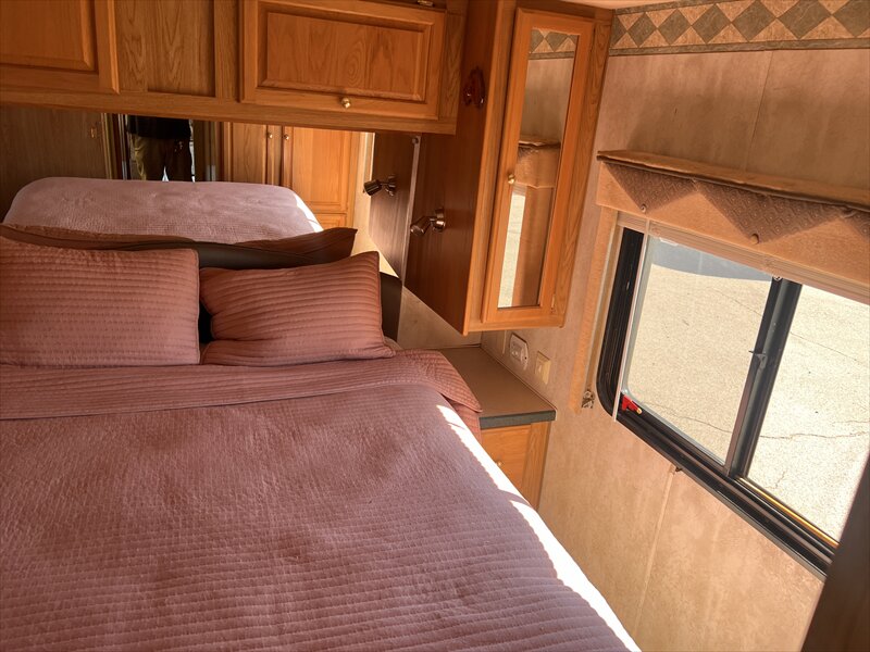 2000 Holiday Rambler Ambassador CLASS A - Photo 15 - St. George, UT 84790