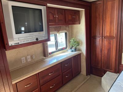 2007 Tiffin Allergro Bus   - Photo 15 - St. George, UT 84790