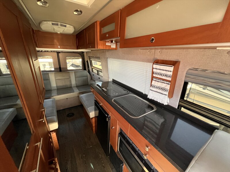 2018 Roadtrek RS Adventurous - Photo 13 - St. George, UT 84790