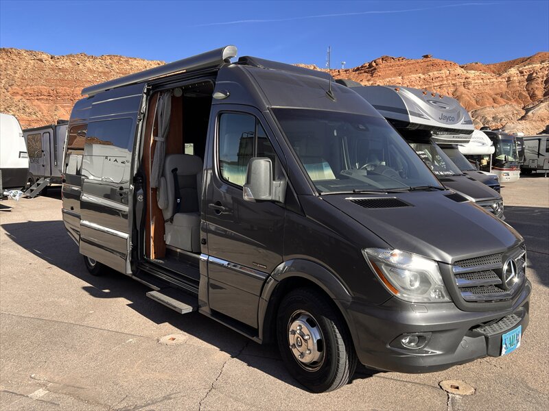 2018 Roadtrek RS Adventurous  