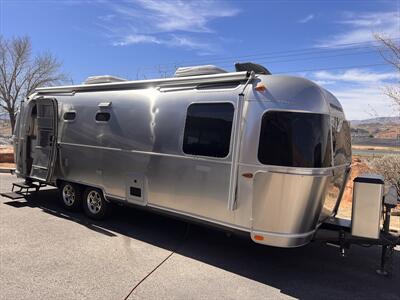 2016 Airstream Land Yacht 28FB