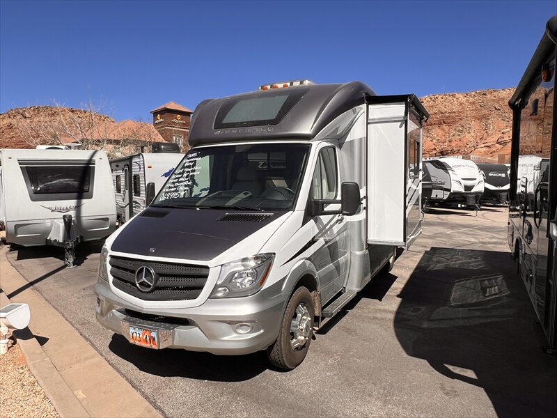 2015 Winnebago View 24G   - Photo 1 - St. George, UT 84790