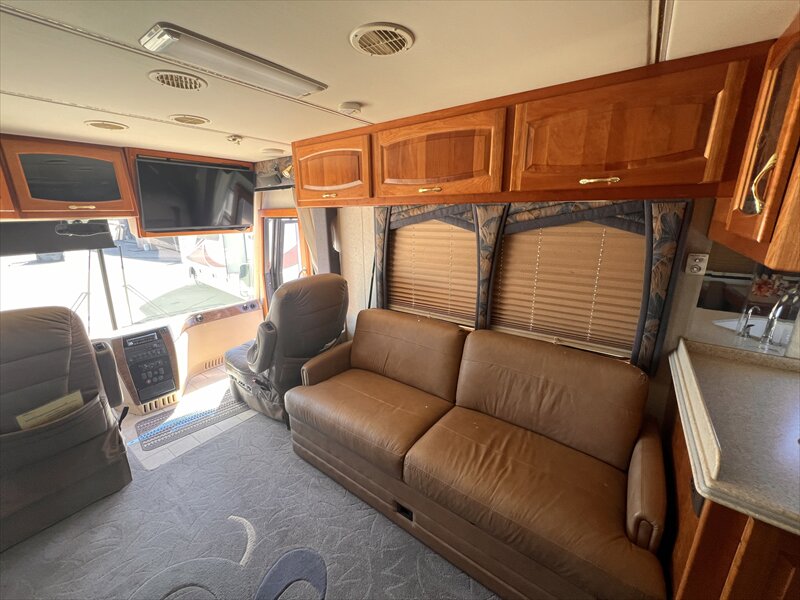 2004 Newmar Moutain Aire 4301 - Photo 11 - St. George, UT 84790