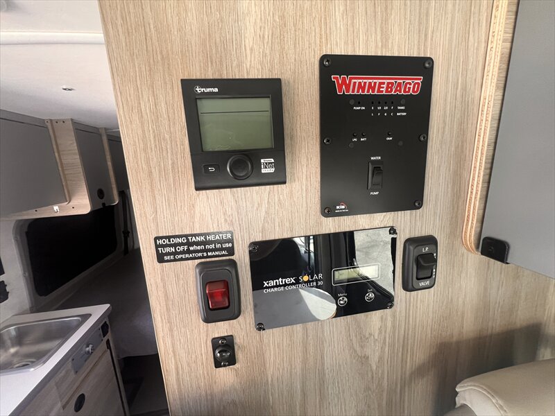 2022 WINNEBAGO SOLIS 59p - Photo 9 - St. George, UT 84790