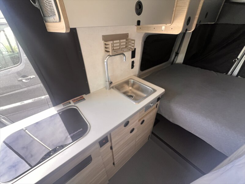 2022 WINNEBAGO SOLIS 59p - Photo 10 - St. George, UT 84790