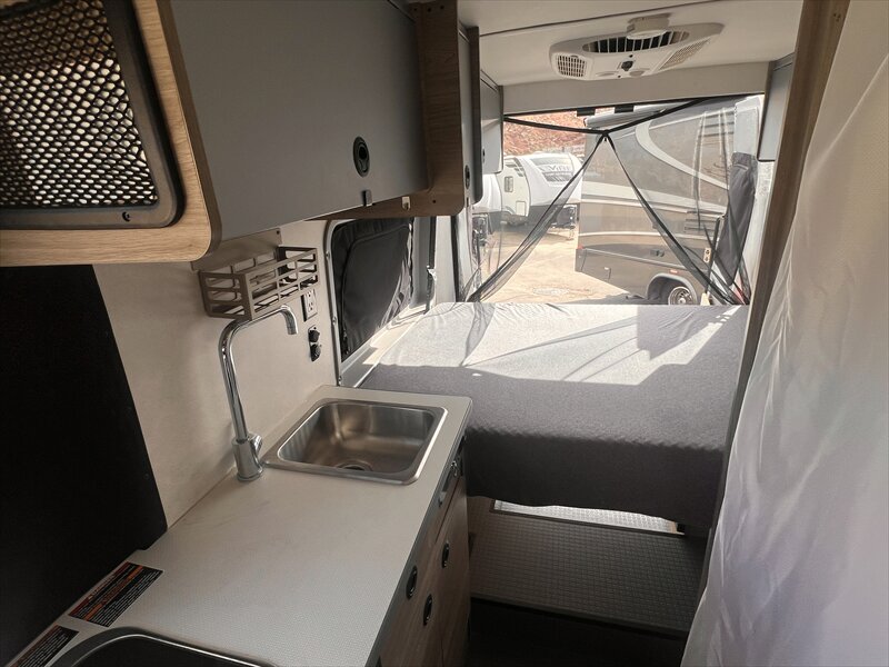 2022 WINNEBAGO SOLIS 59p - Photo 19 - St. George, UT 84790
