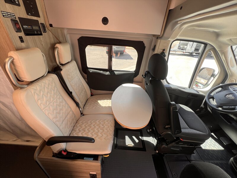 2022 WINNEBAGO SOLIS 59p - Photo 8 - St. George, UT 84790
