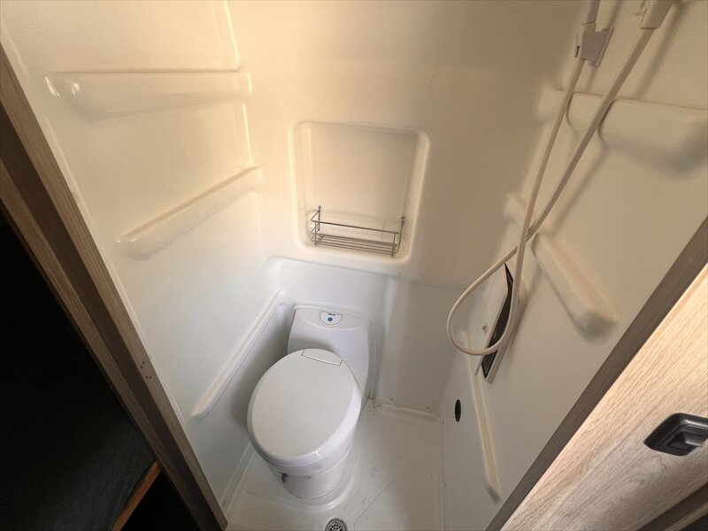 2022 WINNEBAGO SOLIS 59p - Photo 17 - St. George, UT 84790