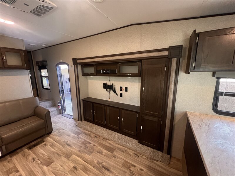 2020 Keystone Springdale 302 RKFW - Photo 18 - St. George, UT 84790