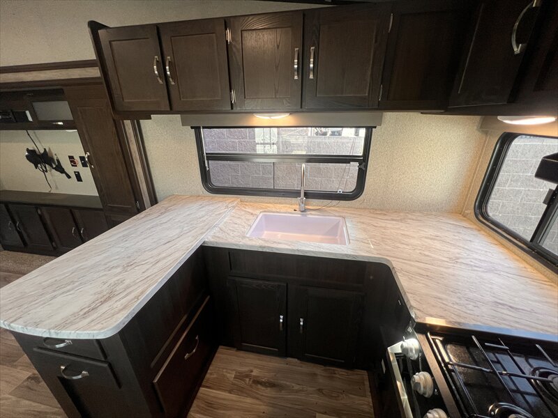2020 Keystone Springdale 302 RKFW - Photo 16 - St. George, UT 84790