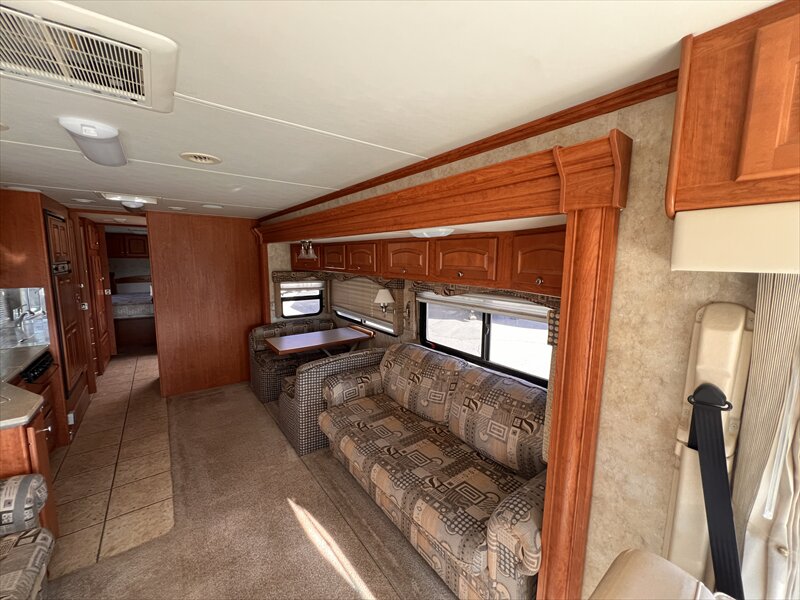 2006 Damon Astoria 3679 - Photo 11 - St. George, UT 84790