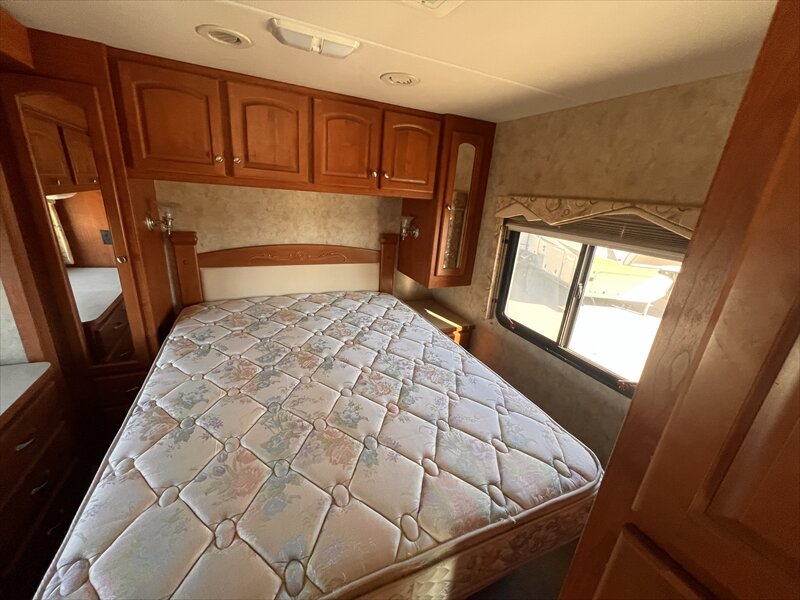 2006 Damon Astoria 3679 - Photo 18 - St. George, UT 84790