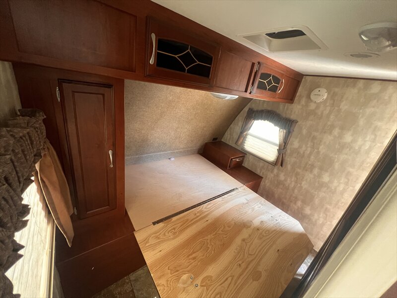 2014 Winnebago minnie 2451BH - Photo 13 - St. George, UT 84790