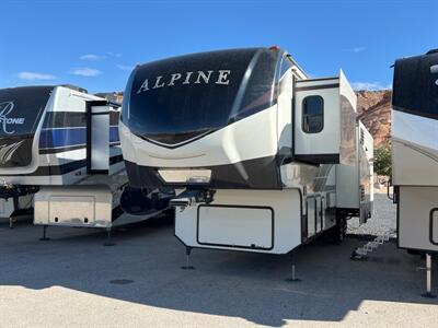 2021 Keystone Alpine 3220RL  