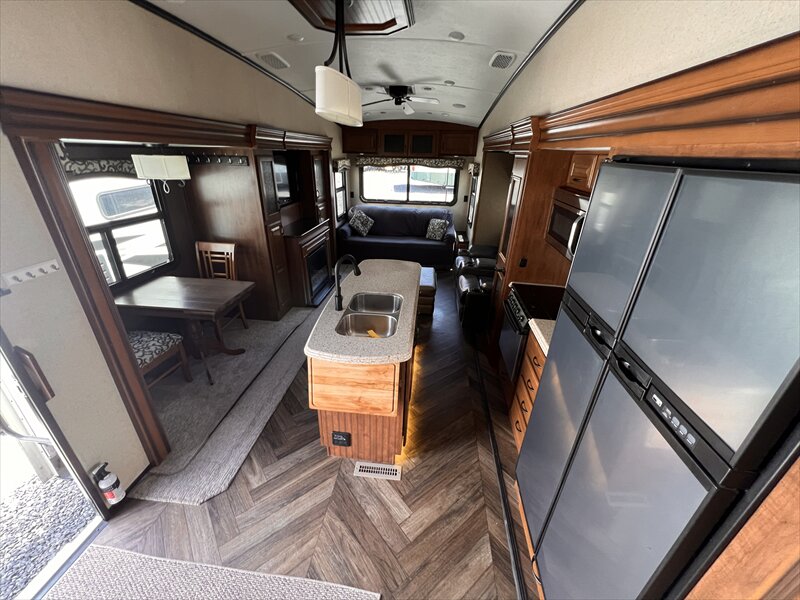 2016 Jayco NORTH POINT 351 - Photo 29 - St. George, UT 84790