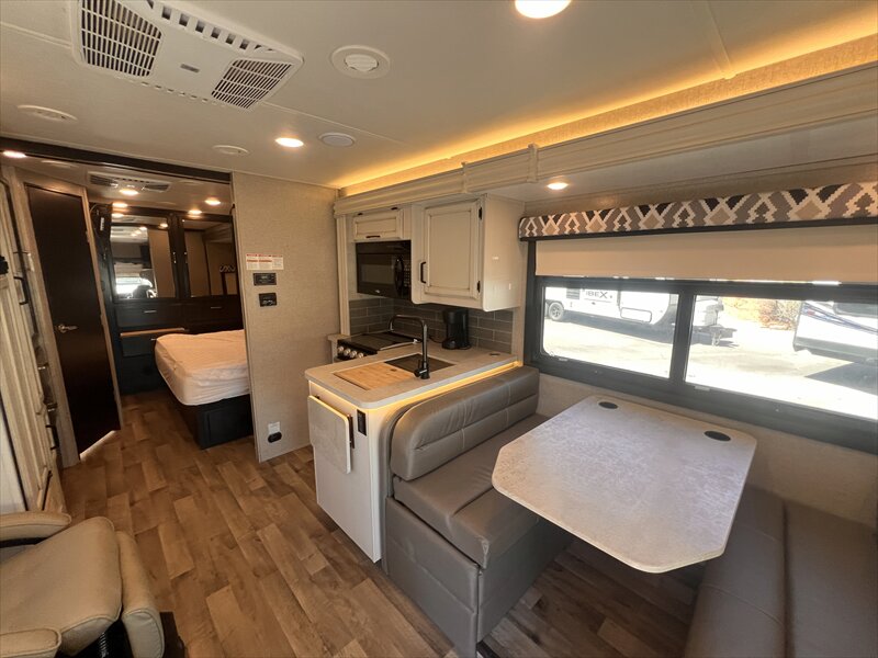 2021 Jayco Greyhawk 27U - Photo 12 - St. George, UT 84790