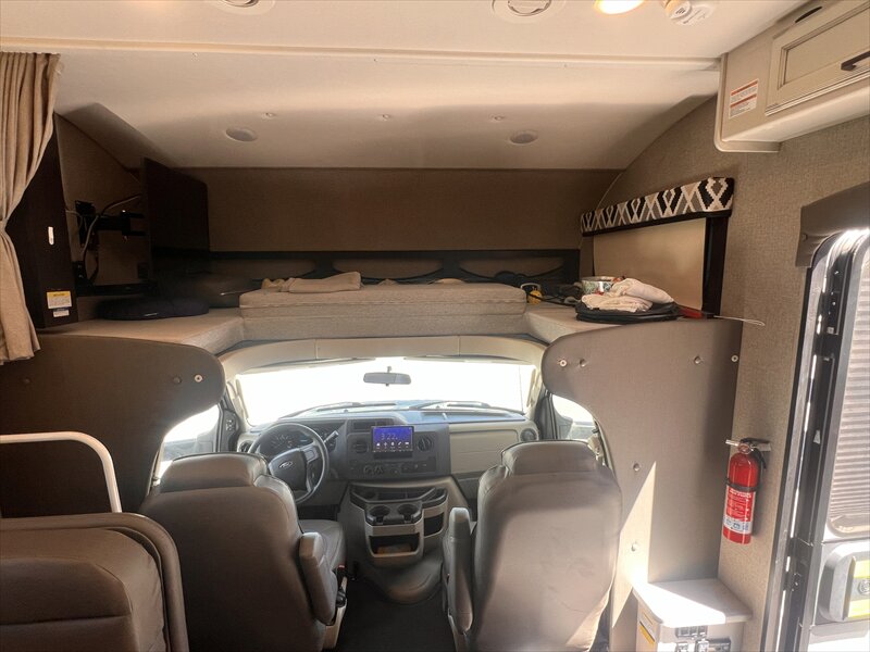 2021 Jayco Greyhawk 27U - Photo 9 - St. George, UT 84790