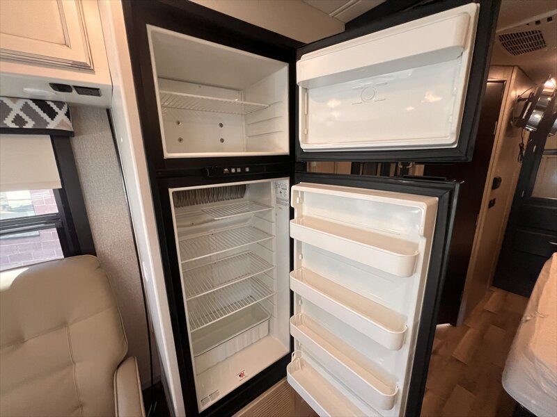 2021 Jayco Greyhawk 27U - Photo 18 - St. George, UT 84790